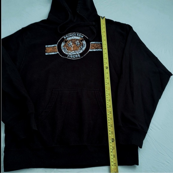Princeton University Tigers black orange white logo pullover hoodie - Picture 5 of 7